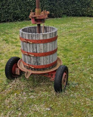 Torchio vintage antico