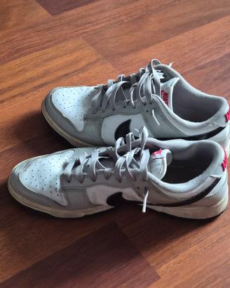 Nike dunk low bianche grigie e nere