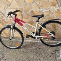Bicicletta montainbike Rockrider 5.1 w donna 