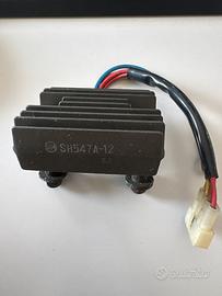 Regolatore di tendione rs 125 sh547a-12