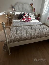 Struttura  letto con doghe 140x200