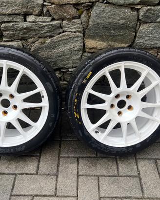 Cerchi  Evo corse 8x18” et 35 5x114.3