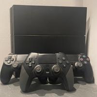 Playstation 4 usata (ps4)+3 controller