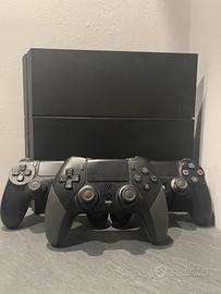 Playstation 4 usata (ps4)+3 controller