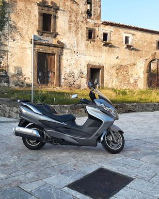 Suzuki Burgman