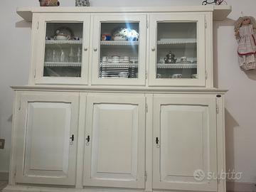 Mobile bianco versatile  + quadri