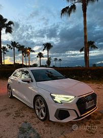 AUDI A3 S-LINE/S-TRONIC