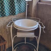Lavabo antico