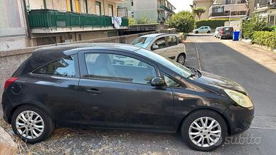 Auto conveniente