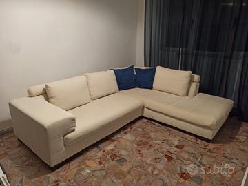 Divano angolare Dondi Salotti tessuto sfoderabile 