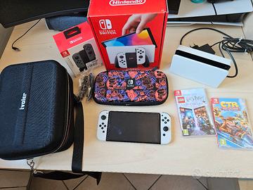 Switch Oled con Giochi e Accessori