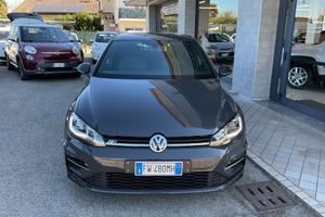 Volkswagen Golf R-Line 1.6 Diesel Cambio Automatic