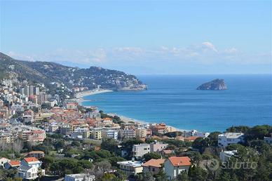 Immobile di 30 m² con 1 locale a Spotorno