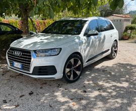 Q7 II 2016 3.0 tdi Business Plus quattro tiptronic