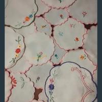 idea bomboniera, centrini ricamati 