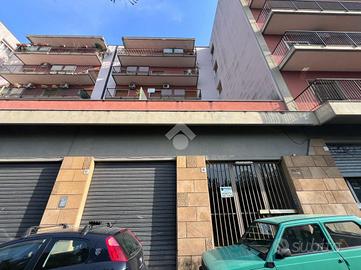 5 LOCALI A GIARRE