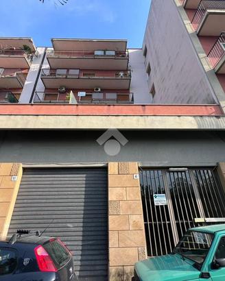 5 LOCALI A GIARRE