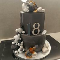 Torta scenografica 18° compleanno