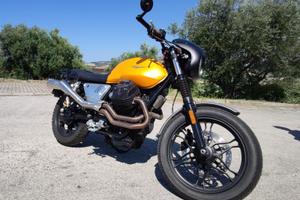 MOTO GUZZI V7 III
