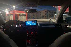 Audi A4 B8 multitronic 8 rapporti sedan