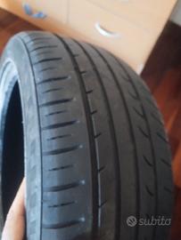 Gomme in buono stato  rimaste solo due pezzi per u