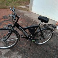 tratto bici quasi nuove in foto