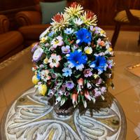 CAPODIMONTE Cesto floreale in fine porcellana