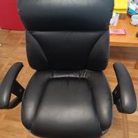 poltrona imbottita scrivania