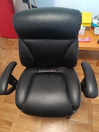 poltrona imbottita scrivania