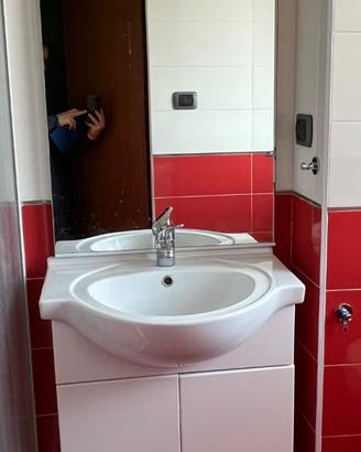 Mobile bagno con specchio