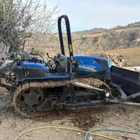 New Holland TK 4 100m
