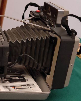 Polaroid Land camera 230