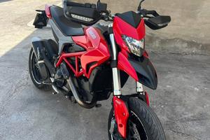 Ducati hypermotard 821
