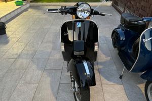 Vespa 150 px