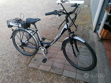 bicicletta elettrica 36v con pedalata assistita 