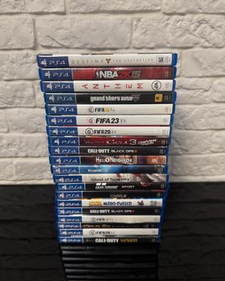 Lotto Custodie PS4 originali con Copertine 20 Pz.