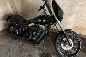 Harley davidson wilde hlide