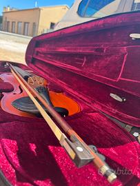 Violino 4/4 con custodia e archetto