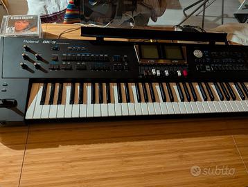 Roland bk9 tastiera arranger usata pochissimo come