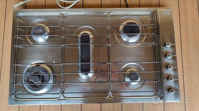 Piano cottura SMEG 5 fuochi a gas
