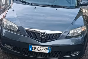 Mazda 2 Mazda2 BENZINA