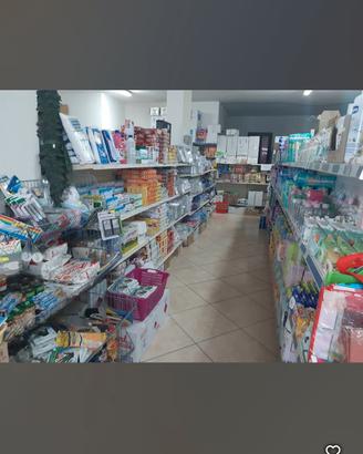 locale commerciale 150 mq