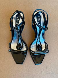 Sandali eleganti con tacco