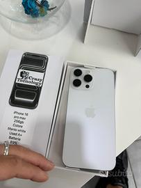 Iphone 16 pro max 256gb batteria 89%