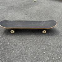 Skate-board
