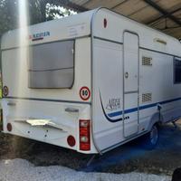 Roulotte adria