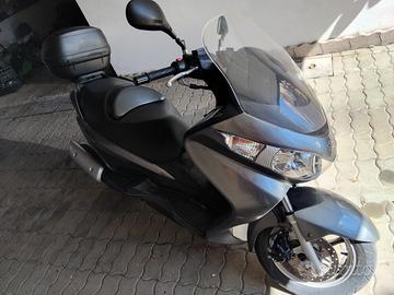 Suzuki Burgman 2013