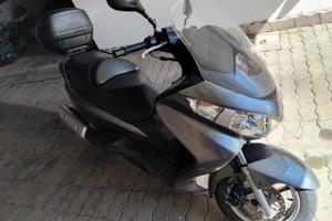 Suzuki Burgman 2013