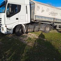 Autocarro IVECO STRALIS 500