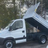 Iveco daily 35c12 ribaltabile trilaterale